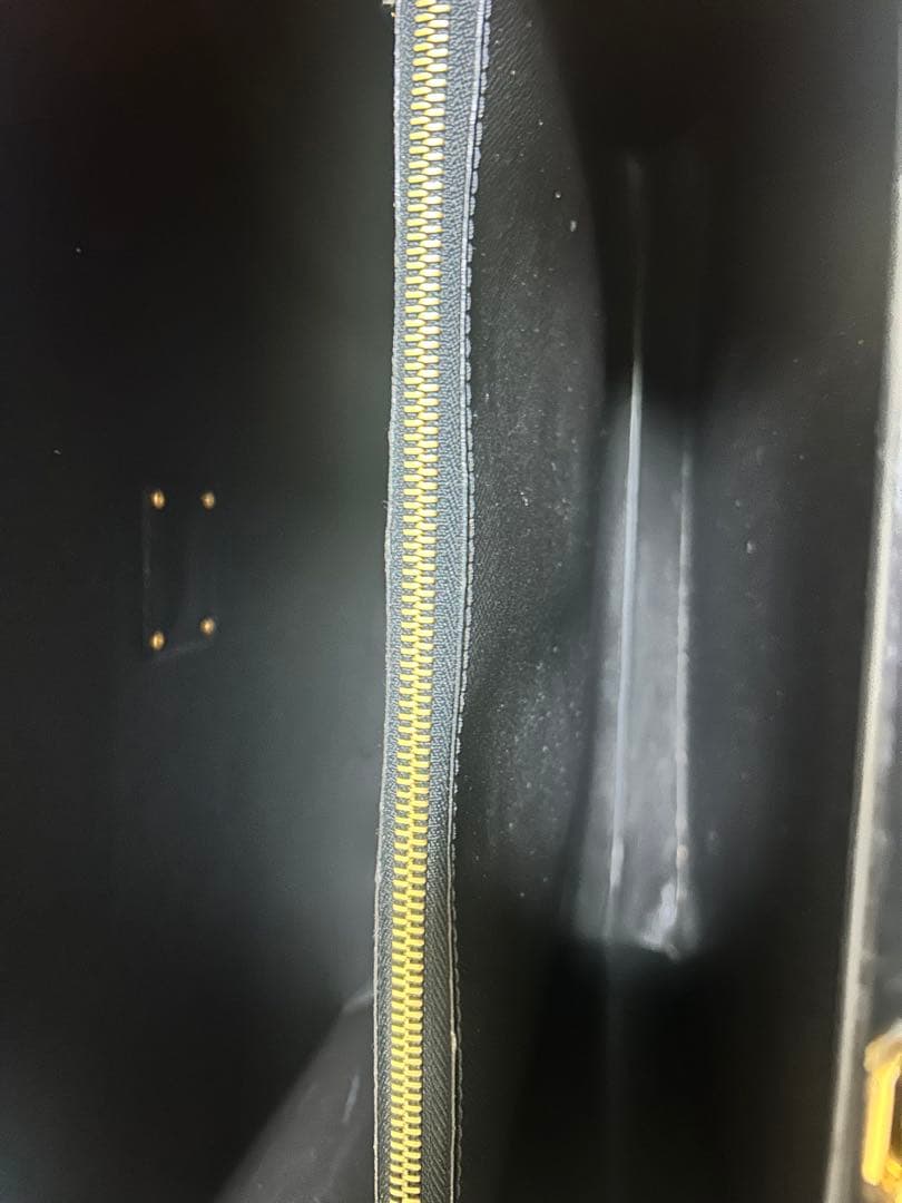 正規極美品✨ ルイ・ヴィトン エピ セルヴィエットフェルモワール ドクターバッグ