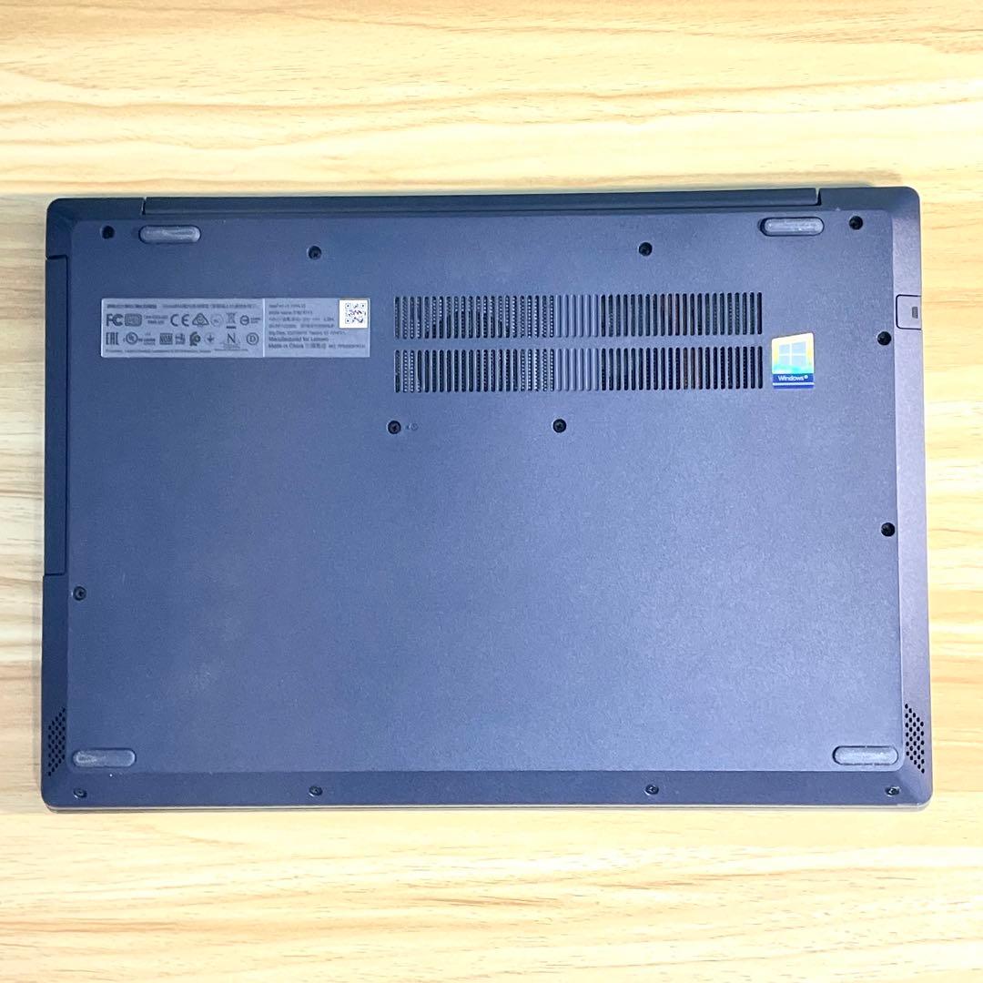 Lenovo ideapad/第10世代Corei7/20GB/SSD+HDD