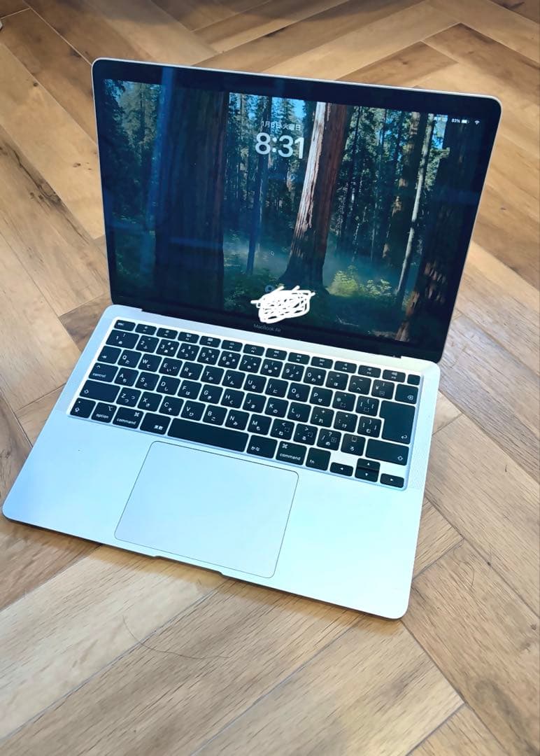 MacBook Air 2020 Intel Core i7 / 13インチ