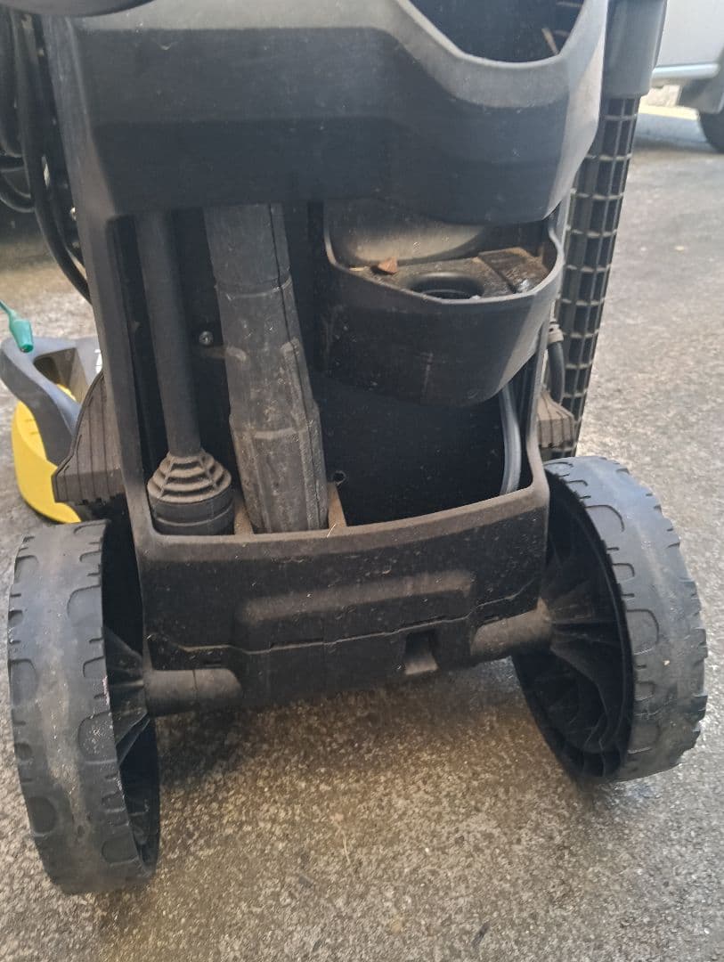 直接引取り限定ケルヒャーK5Premium Silent高圧洗浄機ブラシ50hz