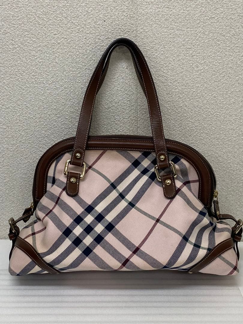 3-3202 Burberry ブルーレーベルのノバチェック柄キャンバス