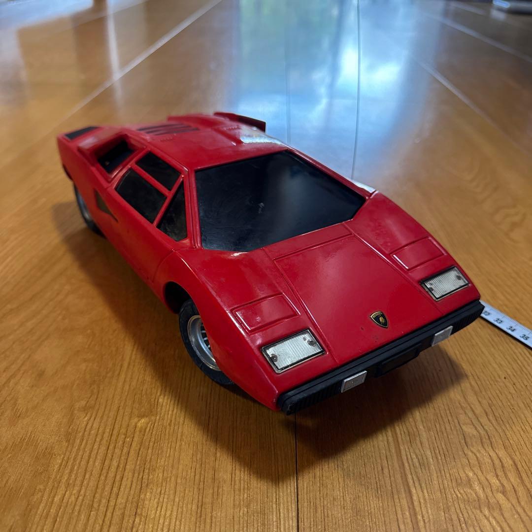 Lamborghini Countach LP400 ラジコンカー