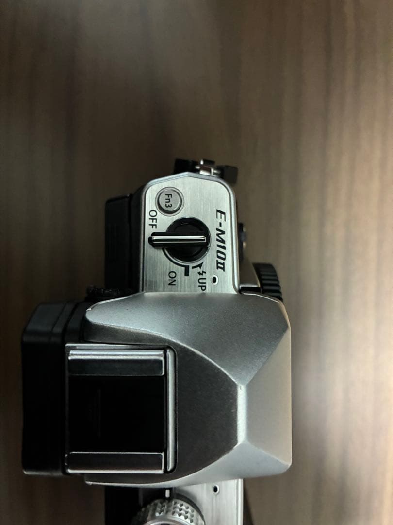 OLYMPUS OM-D EM10 mark2 +カメラの知識本