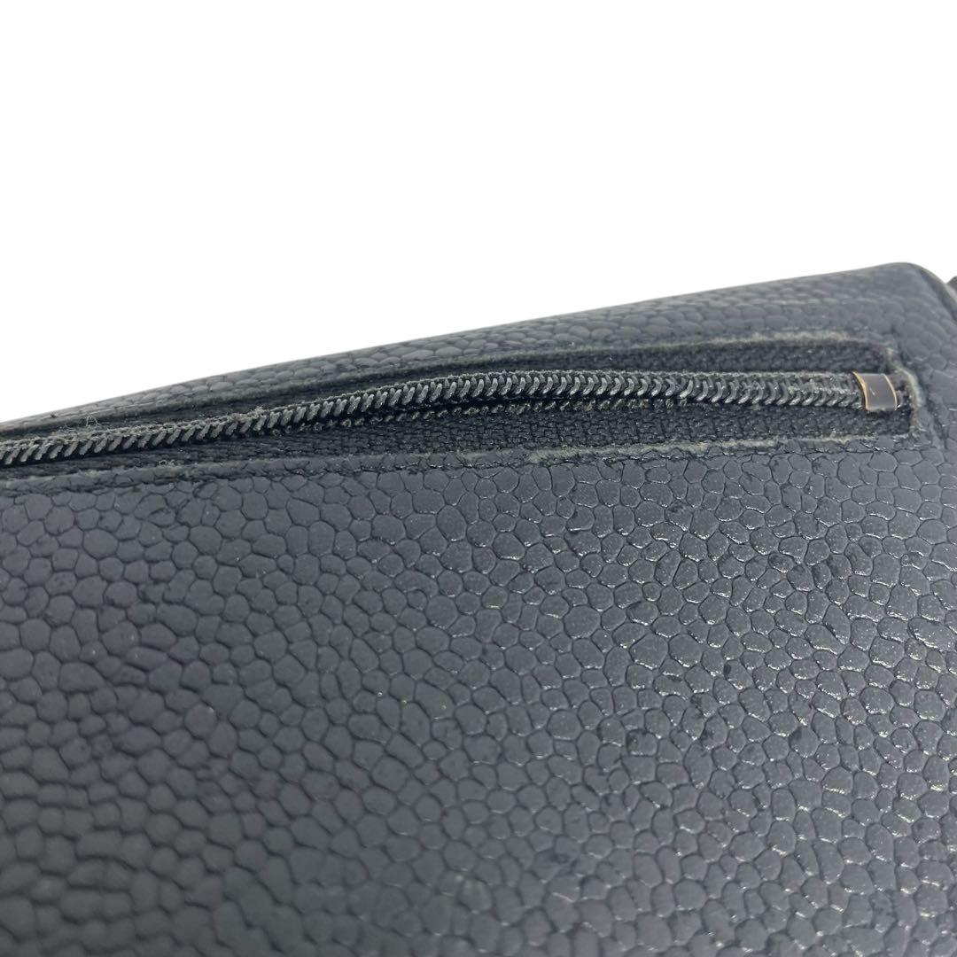 CHANEL シャネル　キャビアスキン　ココマーク　折り財布