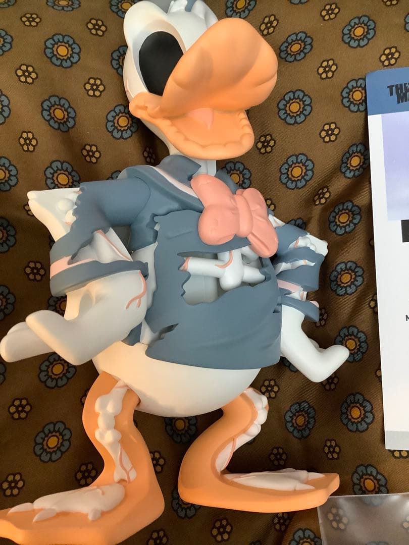 Creepy Duckドナルドダック 限定フィギュア 87/200edition