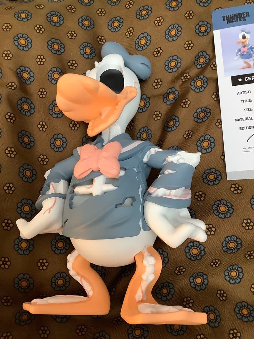 Creepy Duckドナルドダック 限定フィギュア 87/200edition