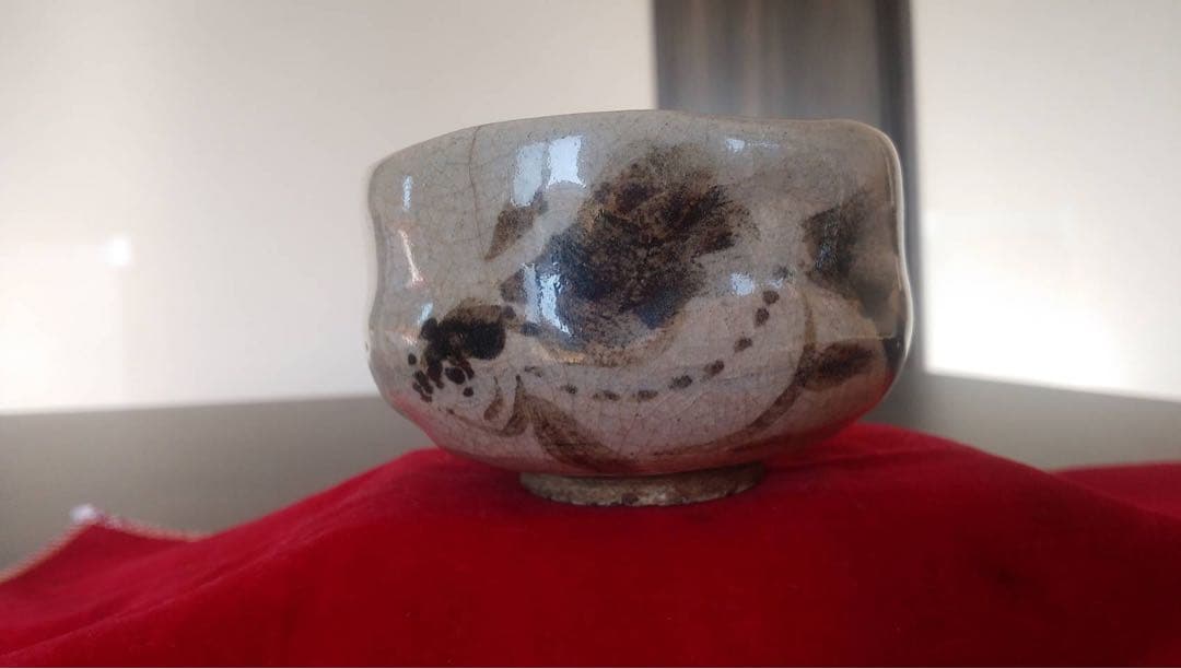 清水焼　京焼　鉄絵　染付　金魚　茶碗　アンティーク　オブジェ