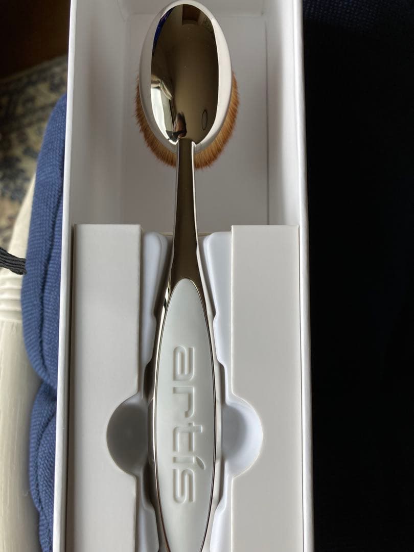 ちぃろアーティスメイクブラシ　＆ ハート型熊野筆ブラシ付き