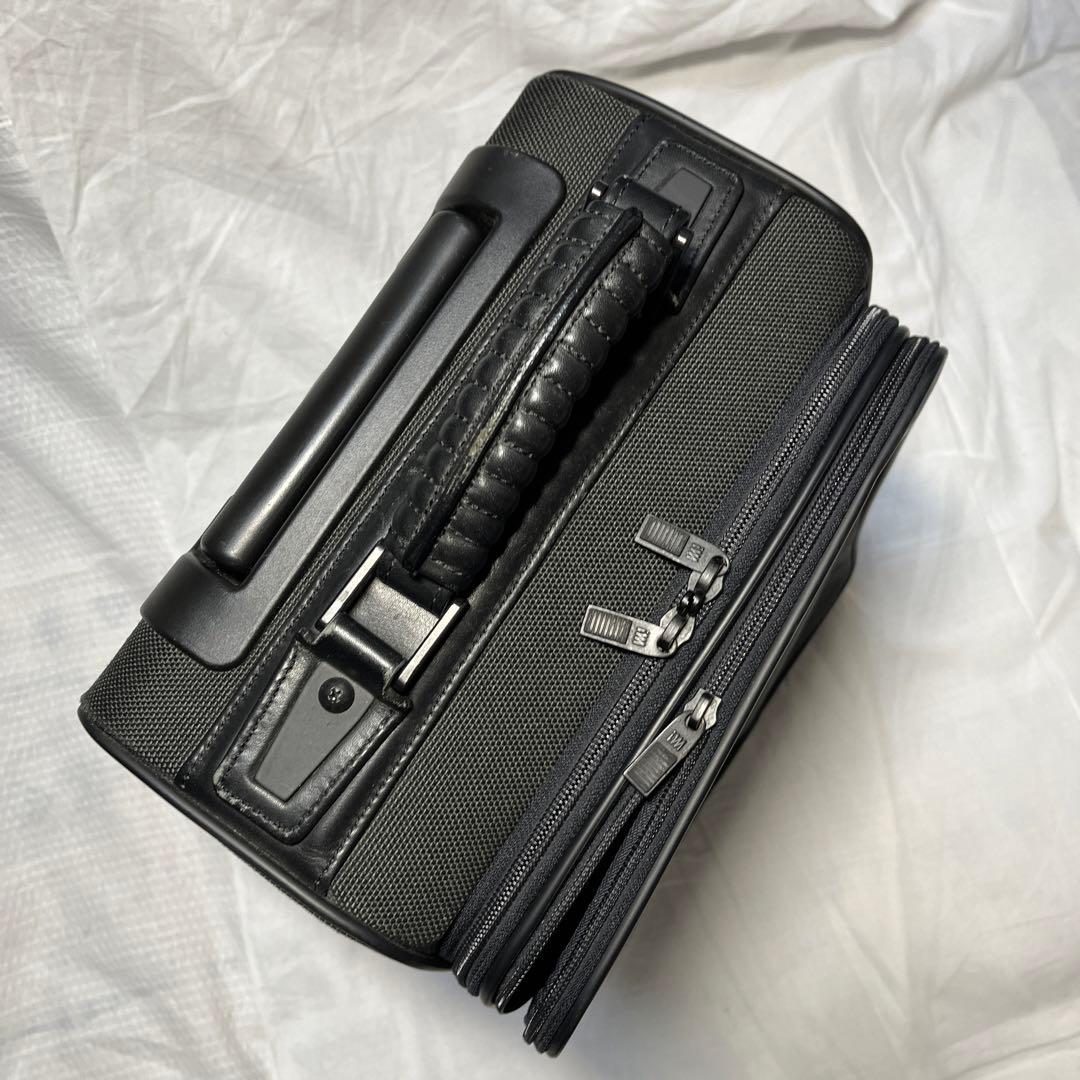 超レア ISSEY MIYAKE 80's小型キャリーケース 黒 美品