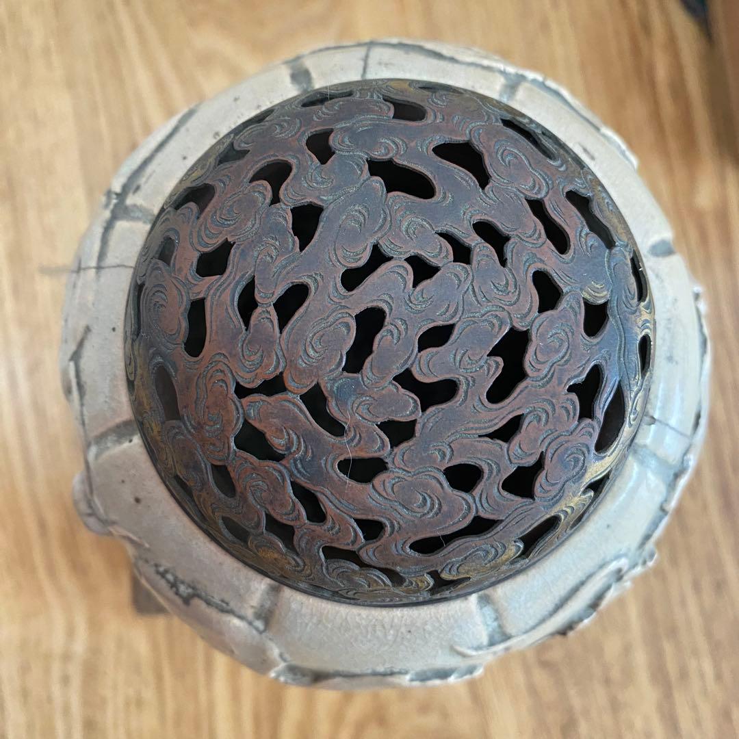 萩焼　十代 三輪休雪 ？　休和 萩焼浮彫香炉　浮彫香炉　香櫨　風　不明