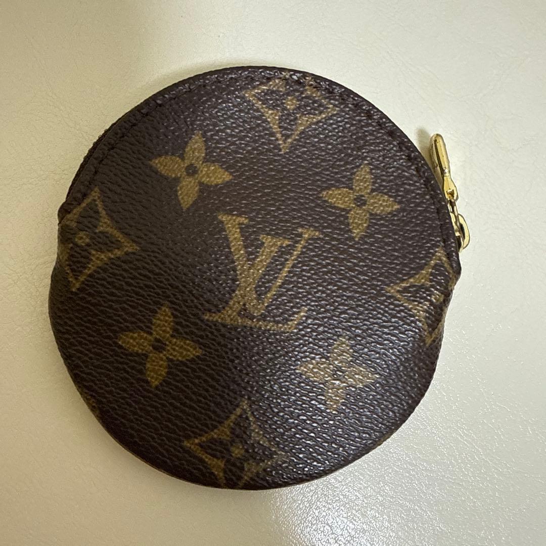 ルイヴィトン正規品モノグラムラウンドケース