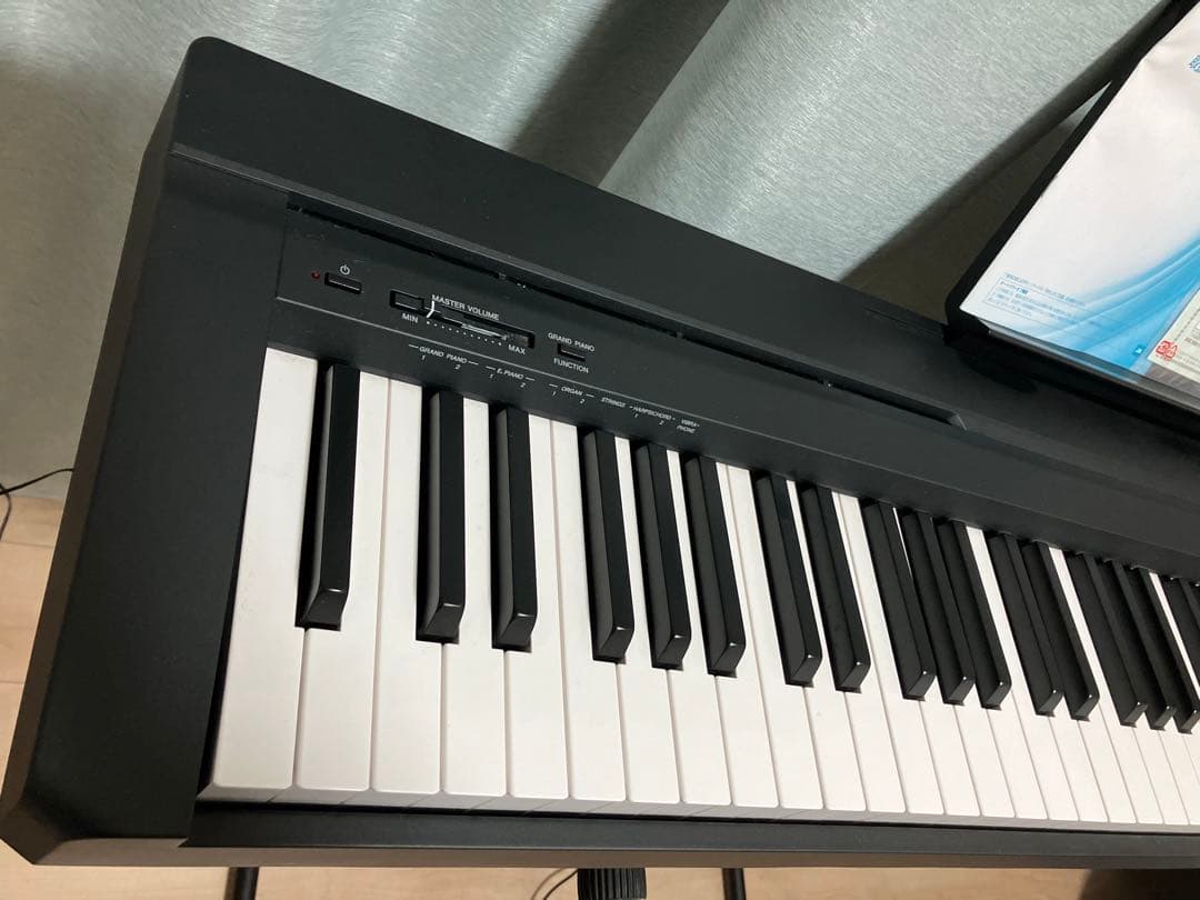 【美品・送料込/スタンド・キーカバー付】2023年製YAMAHA P-45B