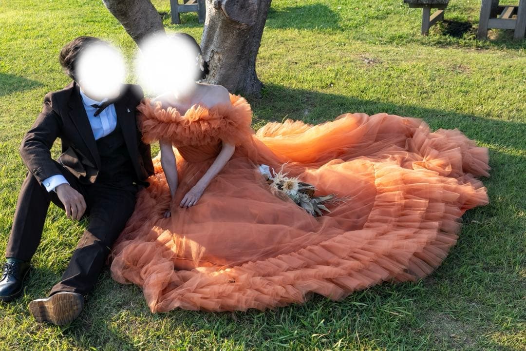 オレンジ フリル カラードレス イサムモリタ風