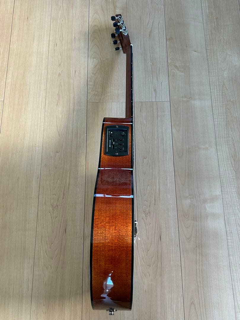 Yamaha NTX1 アコースティックギター