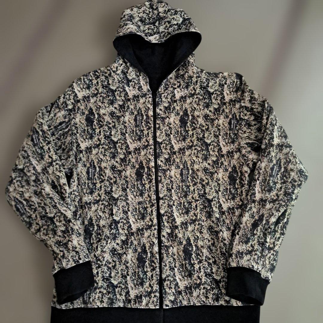 ナイトレイドリアルウィード大麻柄