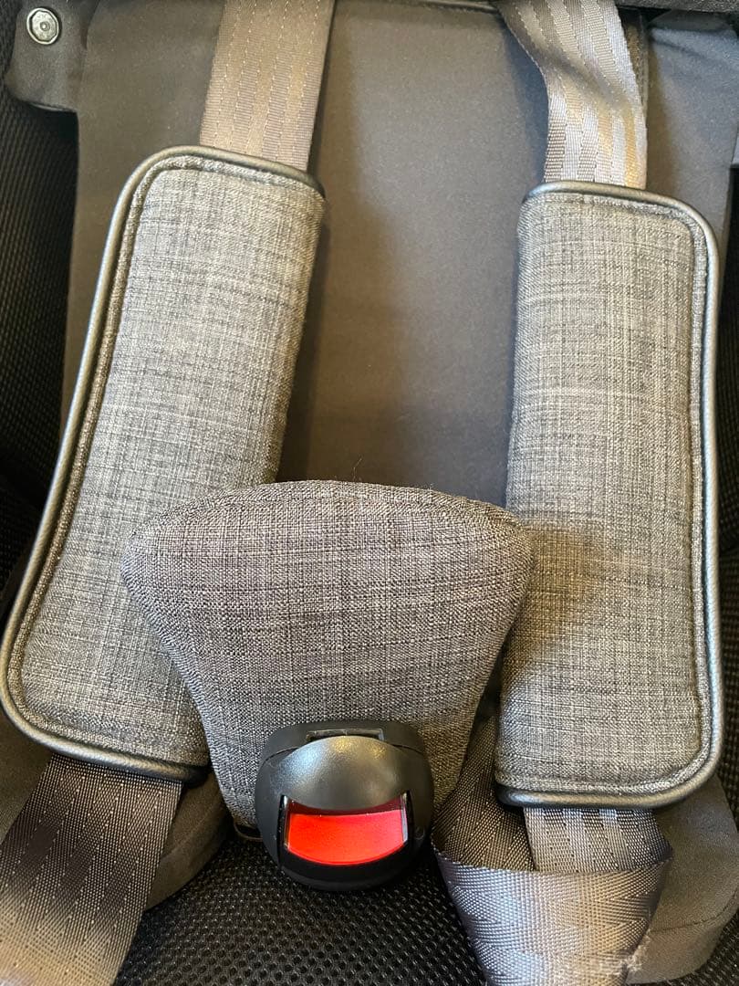 超備品　Joie チャイルドシート Arc360 説明書付き