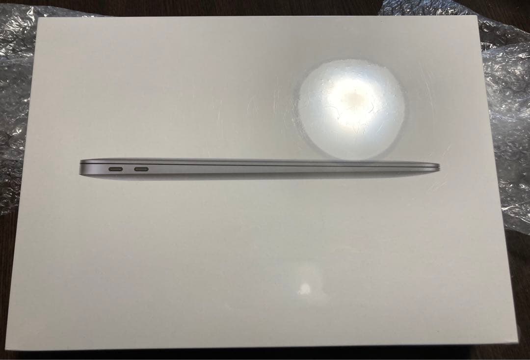 Apple MacBook Air 13インチ　A2337 PC