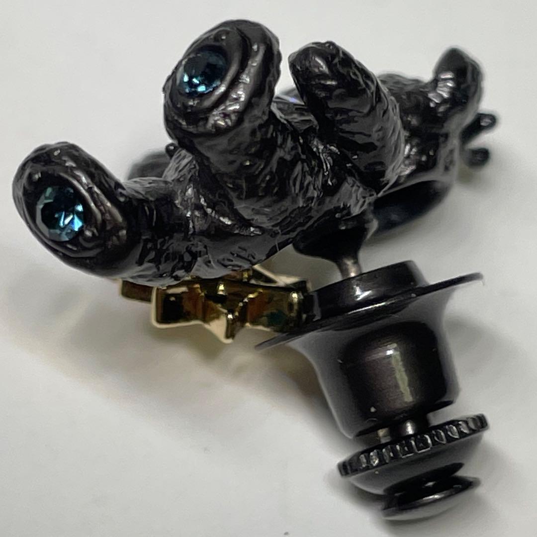 ANNA SUI ブローチ　熊　ピン