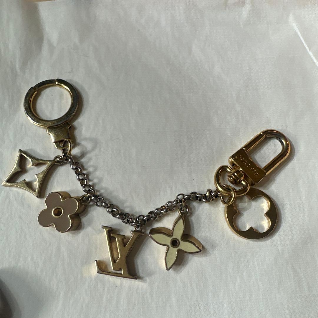 【セール中】チェーン付き‼️Louis Vuitton ヴァニティバッグ