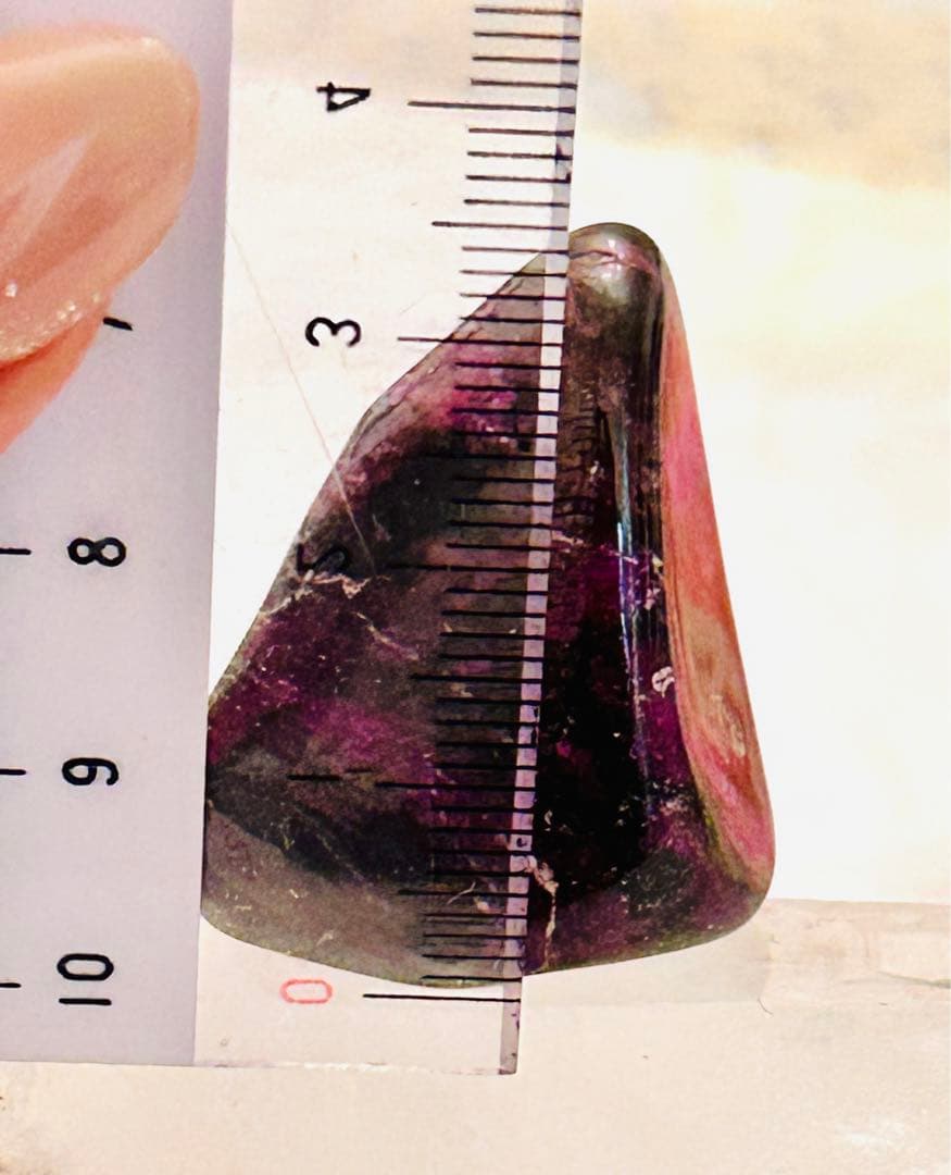 【希少】★世界三大ヒーリングストーン　天然 高品質 スギライト