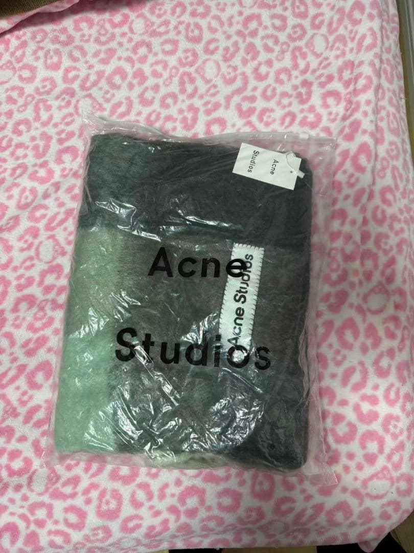 【人気】Acne Studios モヘアチェックスカーフ アクネストゥディオズ