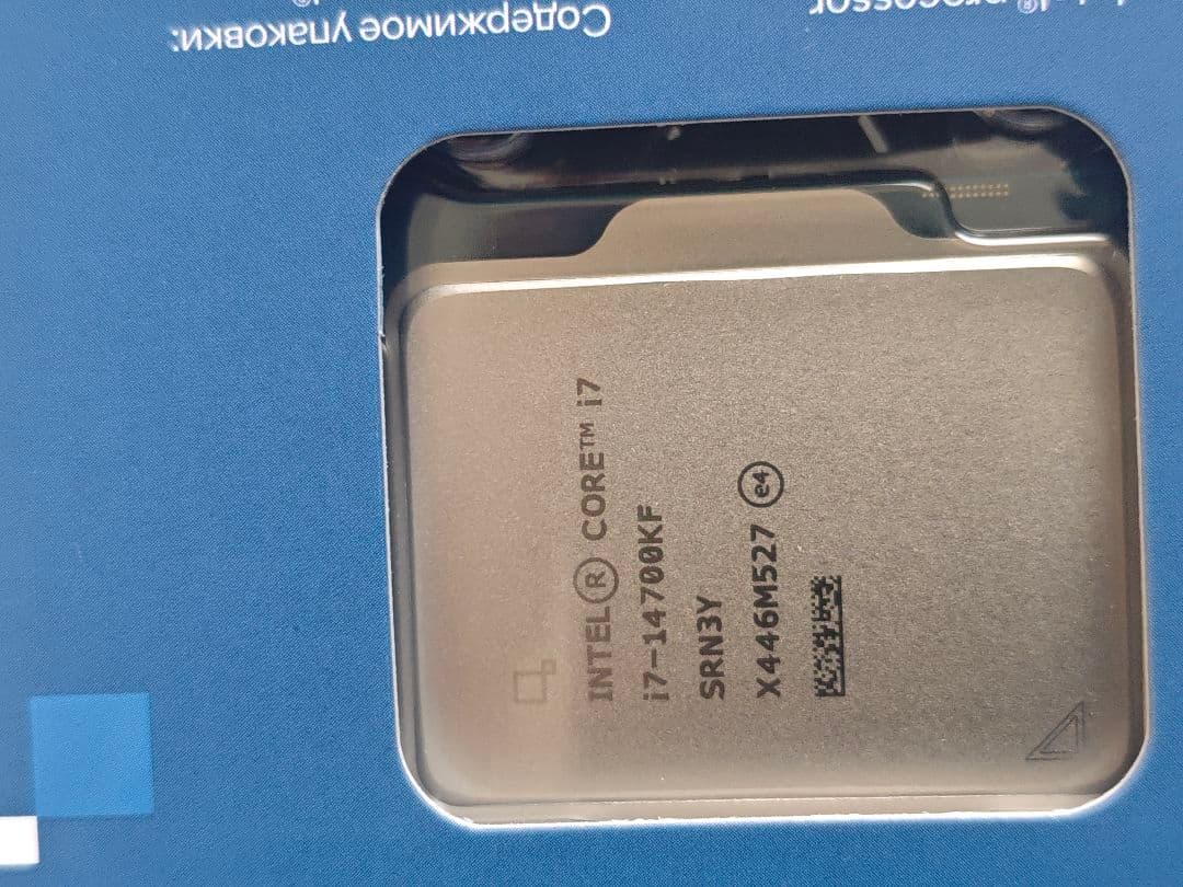 新品 i7-14700KF & 中古 PRO Z790-A MAX W