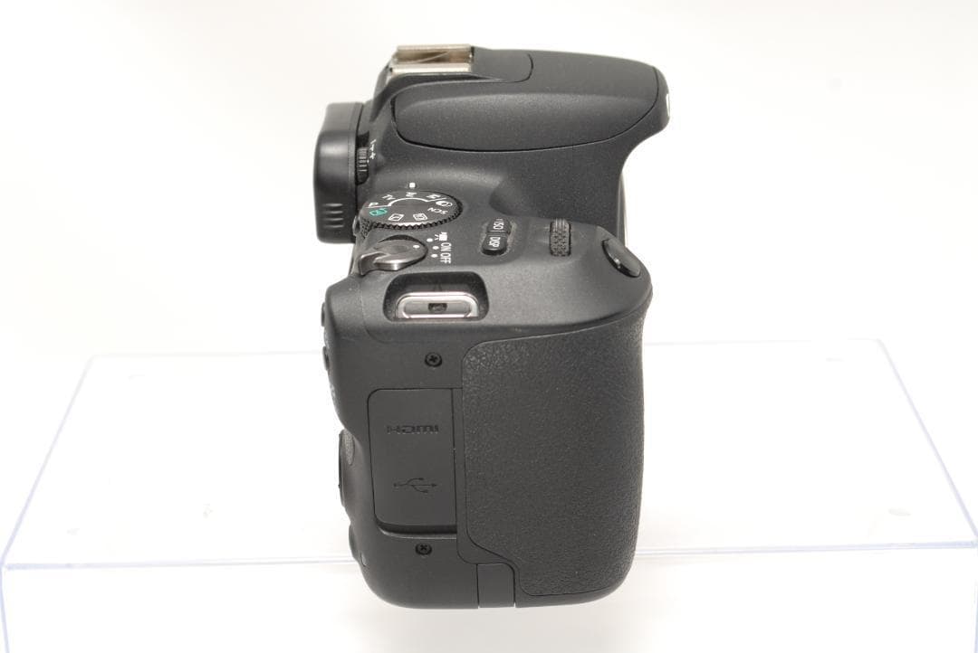 ☘️美品✨軽量✨コンパクト✨楽々スマホ転送☘️Canon kiss X9