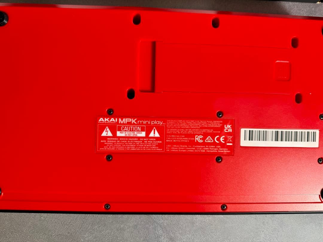 AKAI MPK mini play MK3 本体　スピーカー内蔵 25鍵