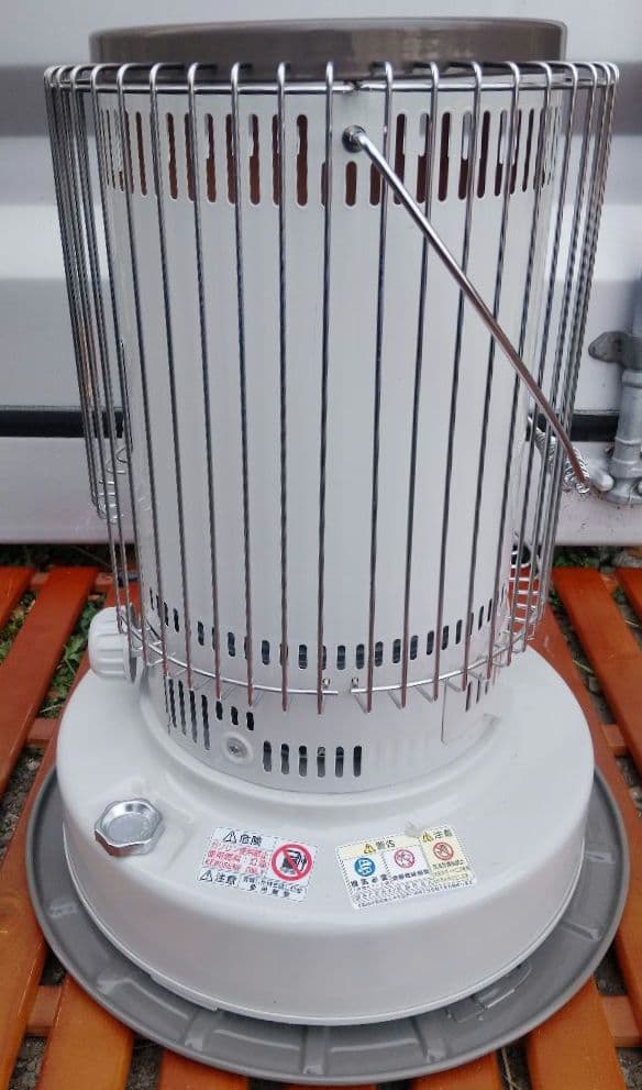 【美品】自然通気形開放式石油ストーブ　KS-67H　2021年製