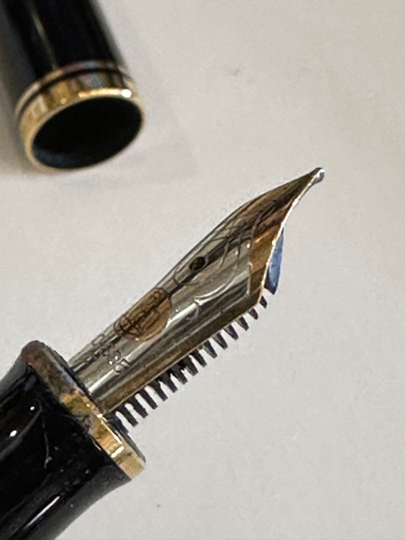 ペリカン 万年筆 14C 585 F ケース付き　PELIKAN