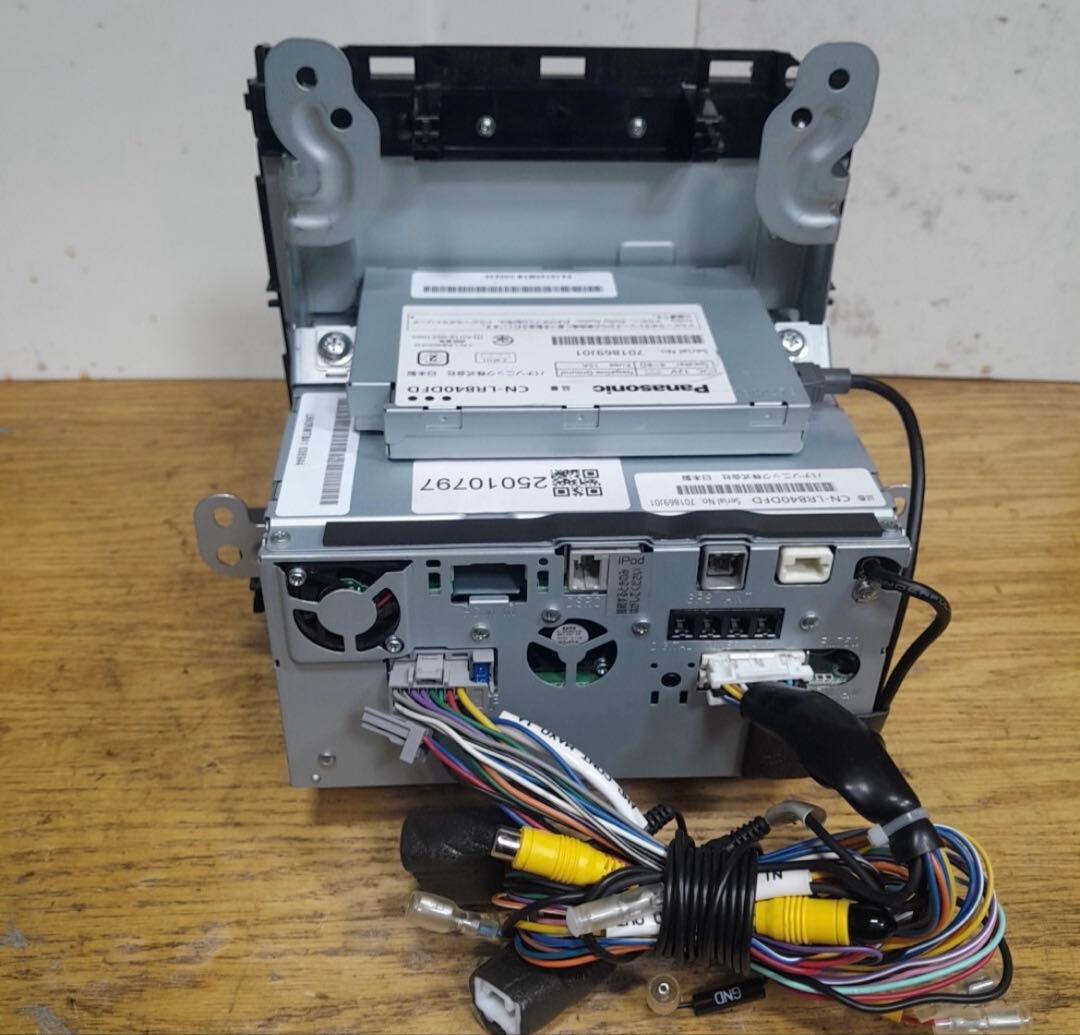 Panasonic CN-LR840DFDナビ　パナソニック　ビルドインナビ
