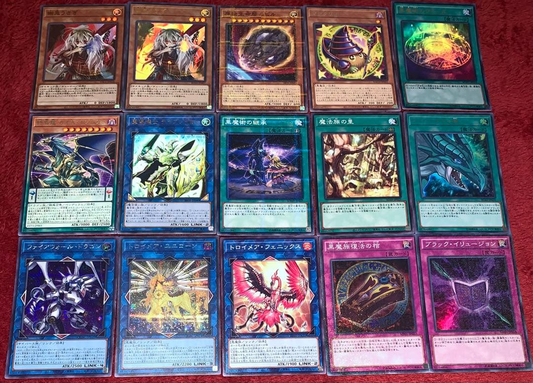遊戯王　高レアリティブラックマジシャンデッキ40枚＋E X15枚＋α