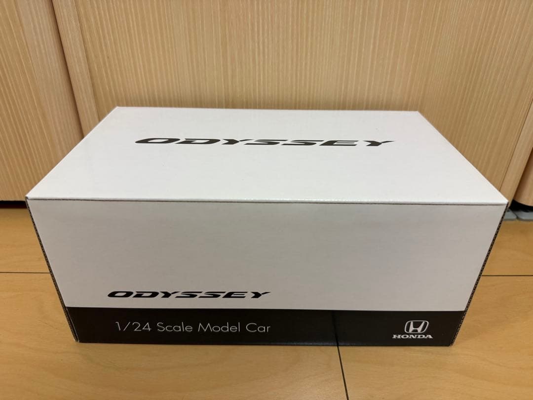 ホンダ オデッセイ ミニカー 1/24 プレミアムディープロッソパール
