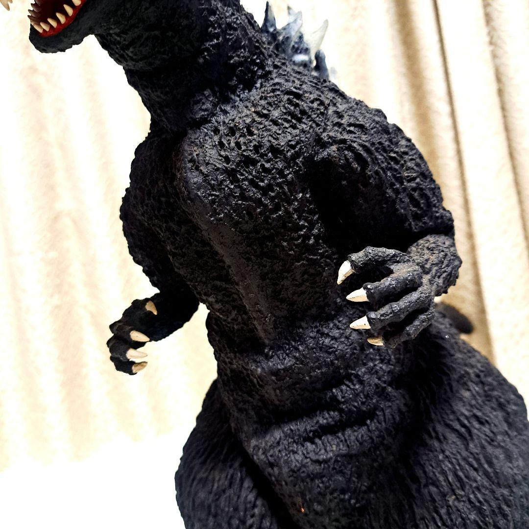 美品　東京マルイゴジラ、初代ゴジラ　1／100 ラジコン　ゴジラ　リモコン
