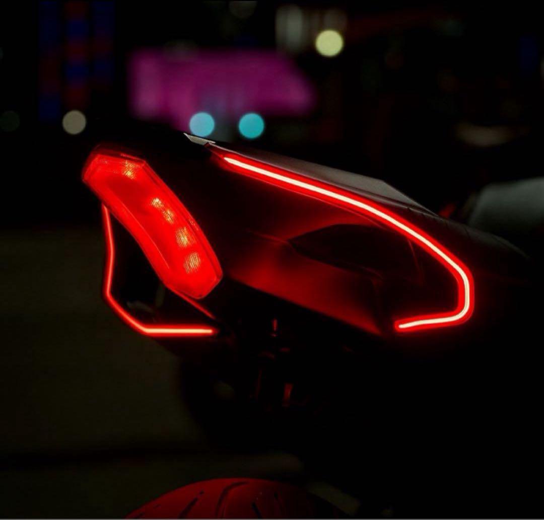 YZF R1/R1Mテールカウルランプ