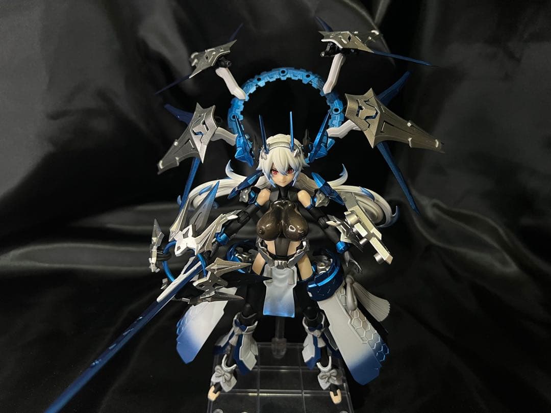 メガミデバイス 【皇巫 スサノヲ レガリア】 美プラ 完成品 塗装品