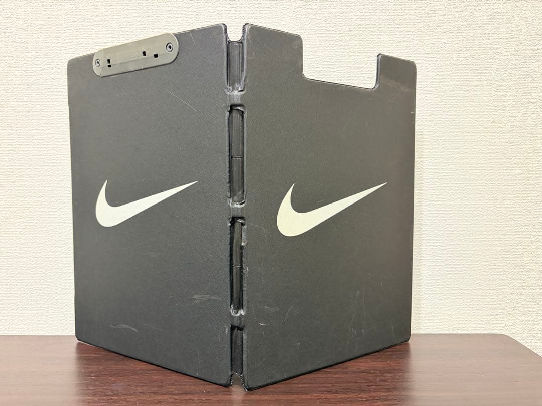NIKEバインダー