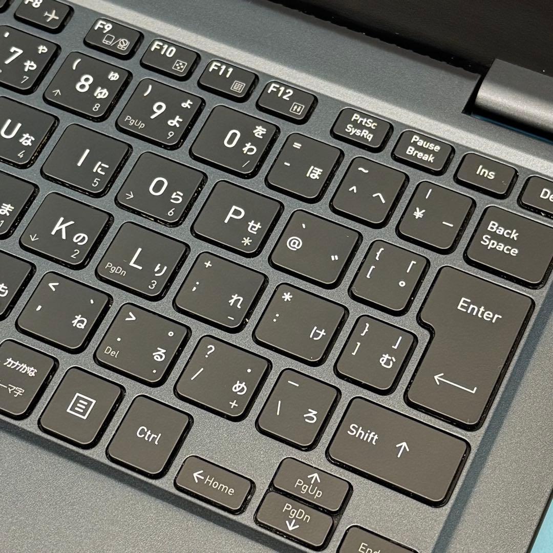 944準美品 dynabook G83/HS 第11世代 16GB office