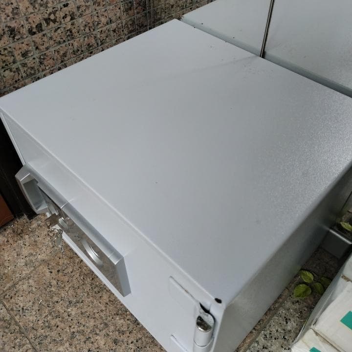 キレイめ ダイヤセーフ 耐火金庫 DW34-4