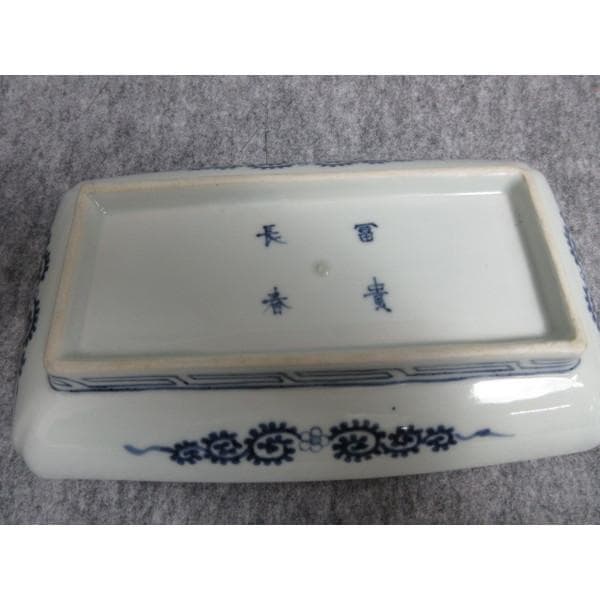 古伊万里冨貴長春染付蛸唐草文四方入隅長皿2枚 [B27240]