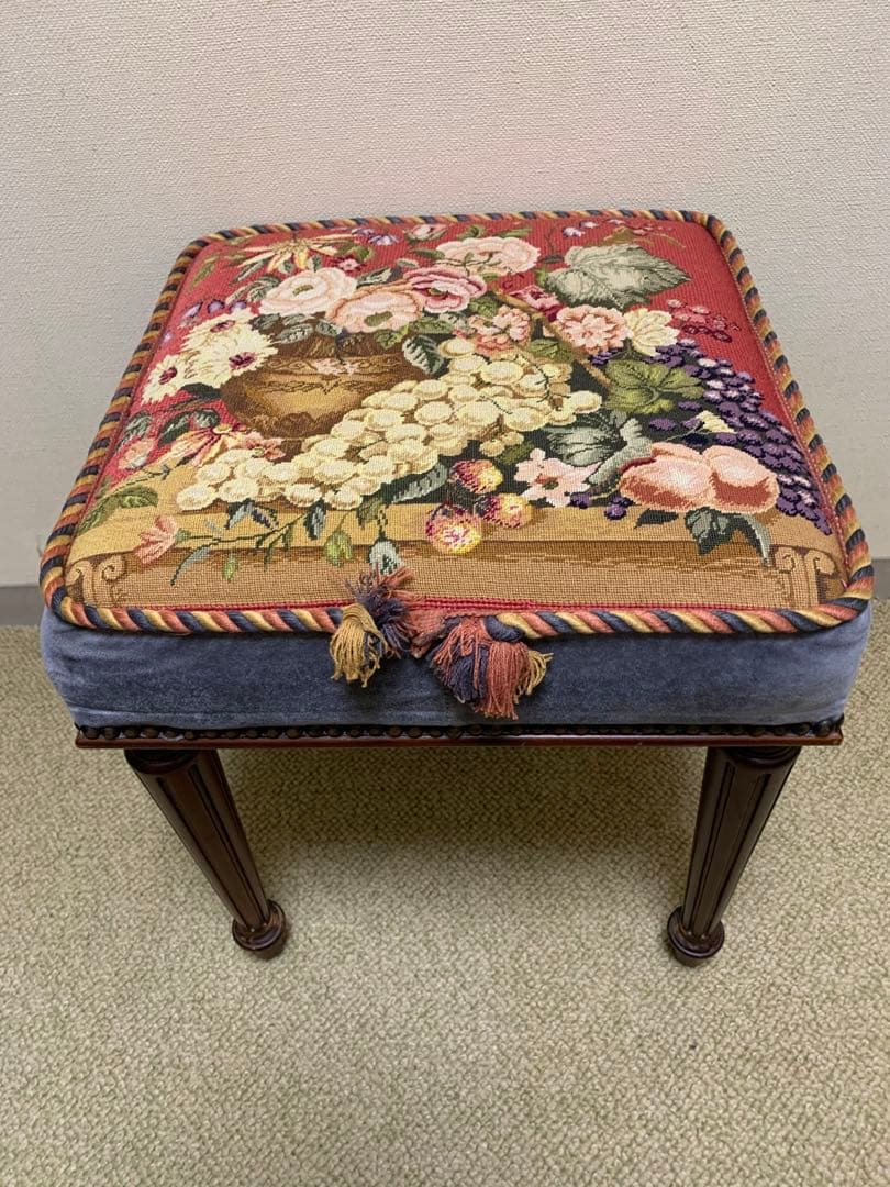 ロイズアンティークス スツール 椅子訳あり