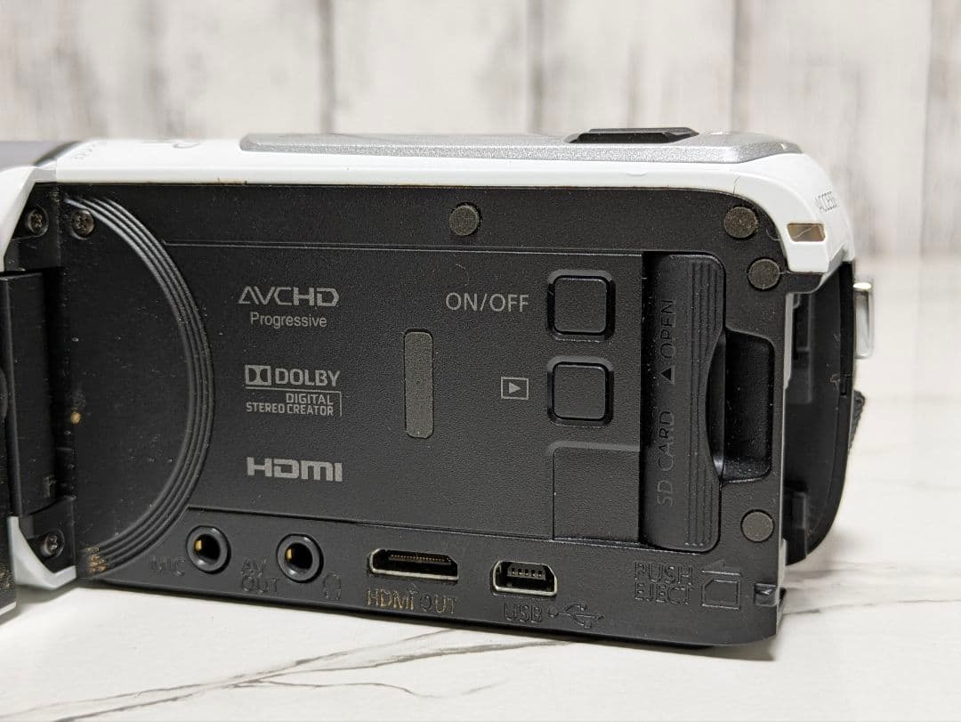 Canon　iVIS HF R42　ホワイト