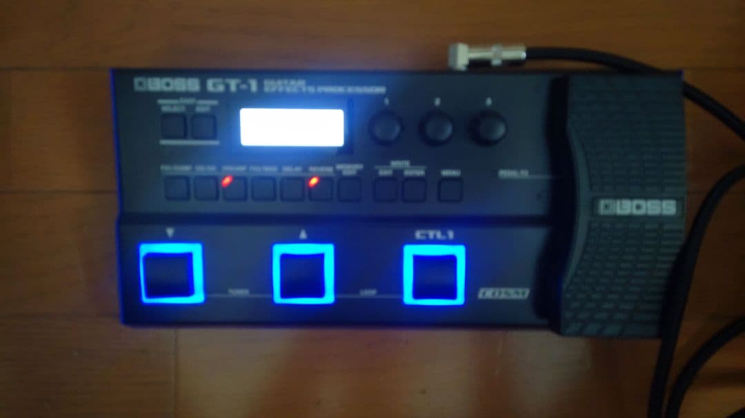 BOSS GT-1 ギターエフェクター 純正アダプター付きセット