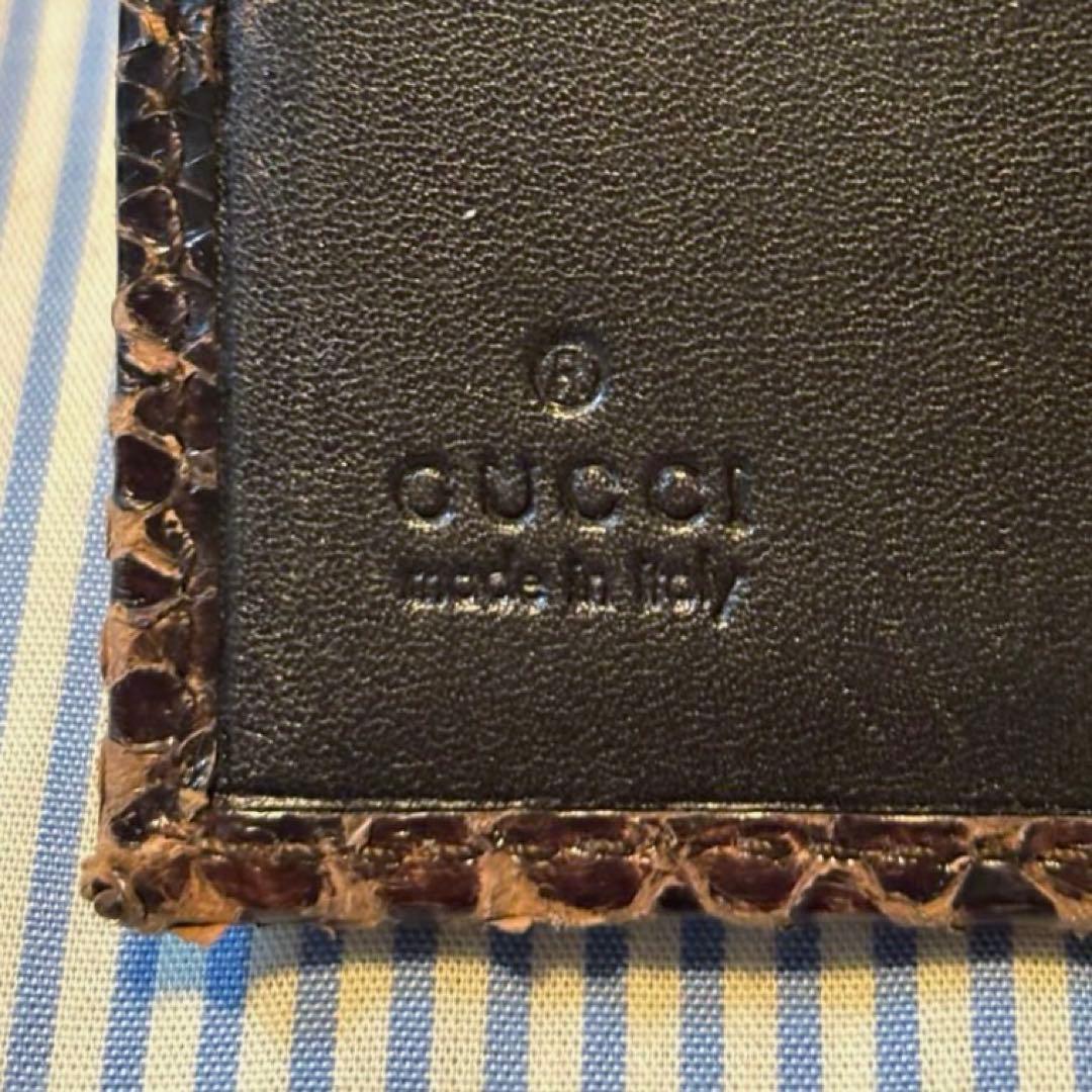 GUCCI ヘビ革 二つ折り財布 イタリア製