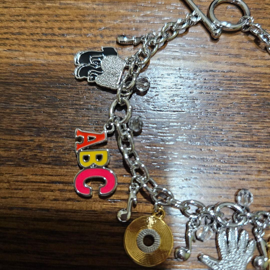 Michael Jacksonグラミー賞受賞チャームつきブレスレット