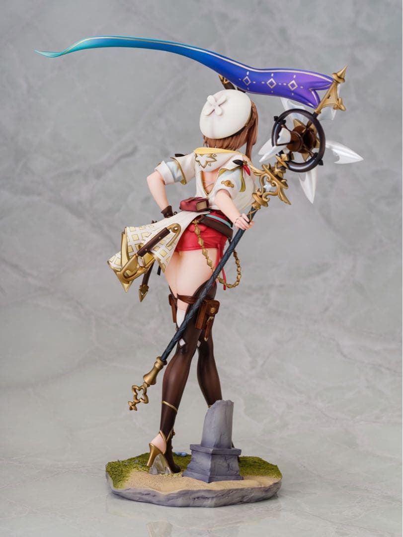 ライザのアトリエ3 フィギュア 終わりの錬金術士と秘密の鍵 ライザ ライザリン