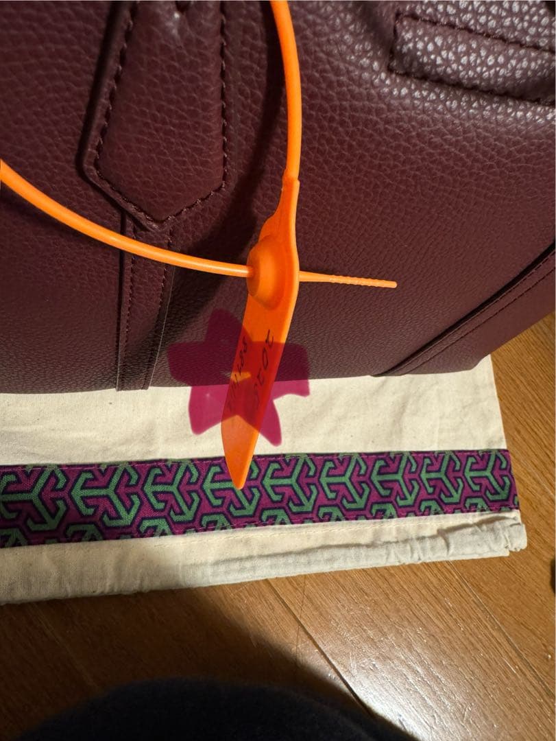 TORY BURCH ペリー　スモール　トリプルコンパートメントトートバッグ