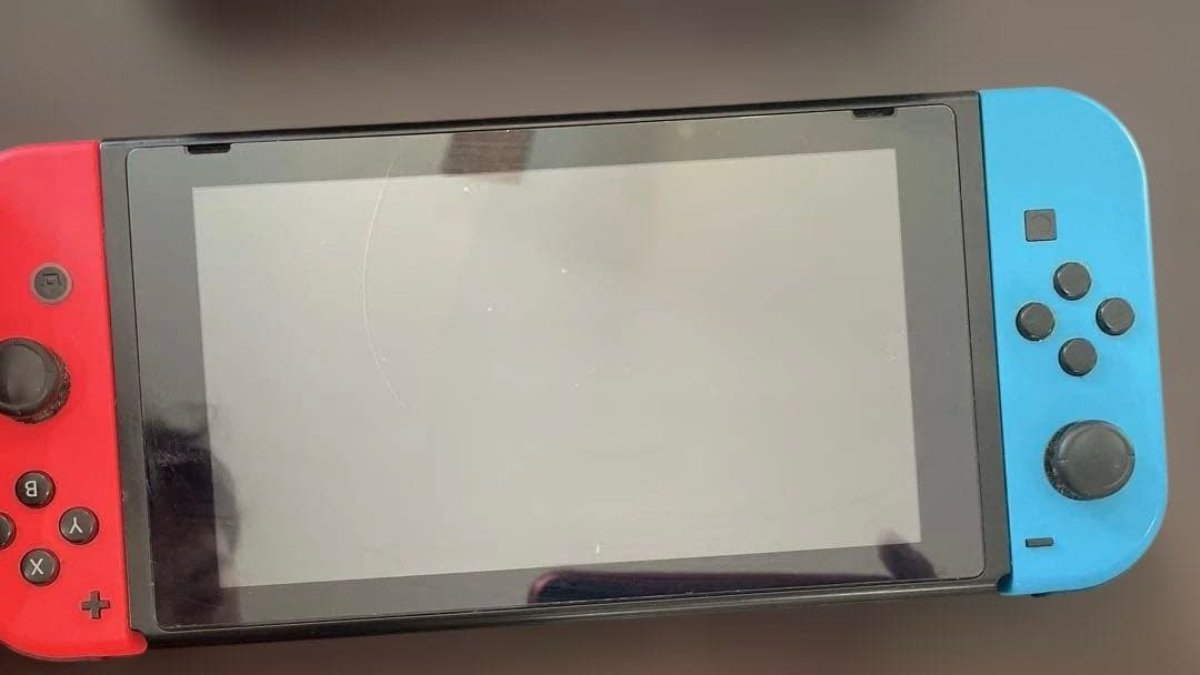 み*ん様 ニンテンドースイッチ (有機elではない)