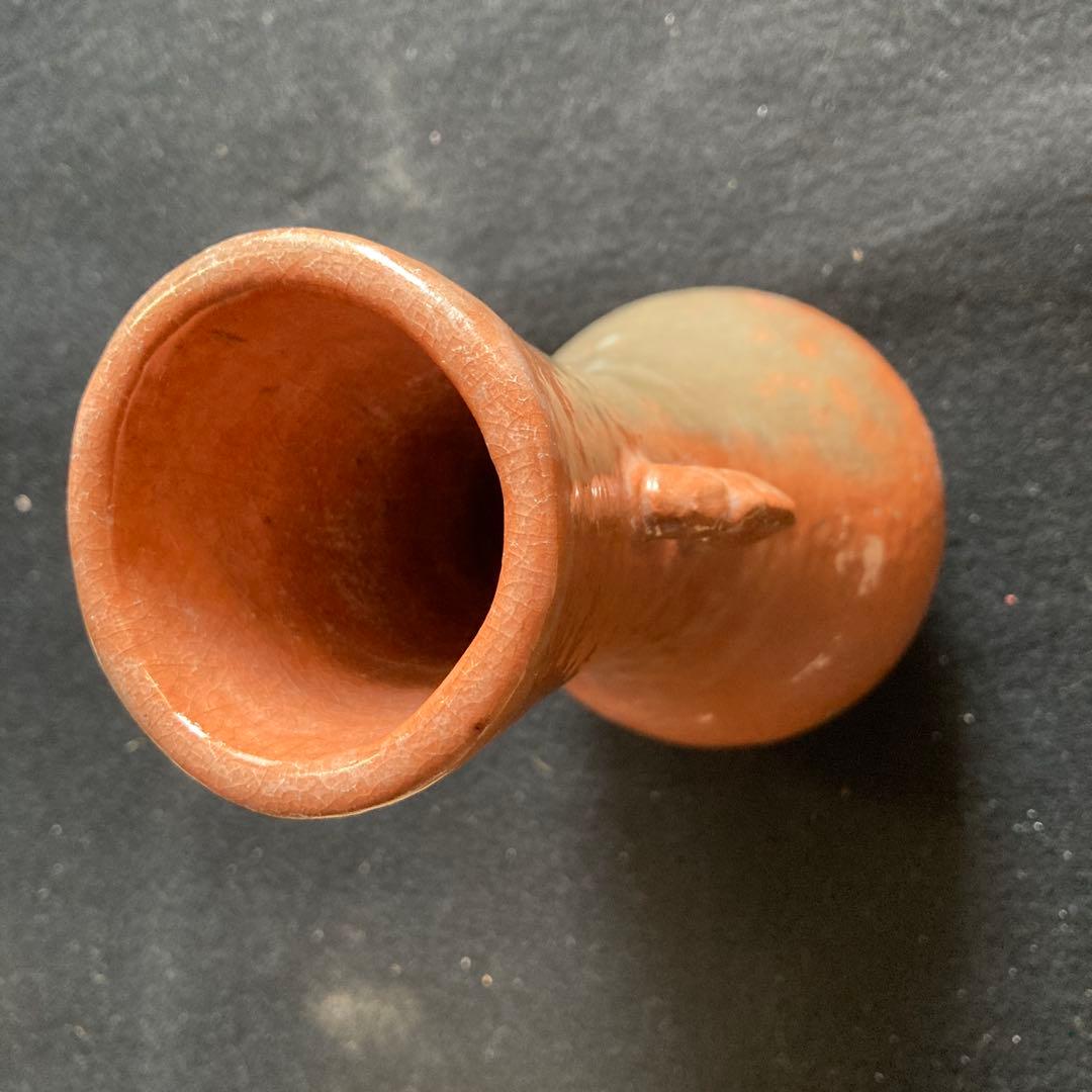 中村道年尼　「赤楽鯉耳付花生」押印　　共箱　高21.5×径11cm 八事窯　楽焼