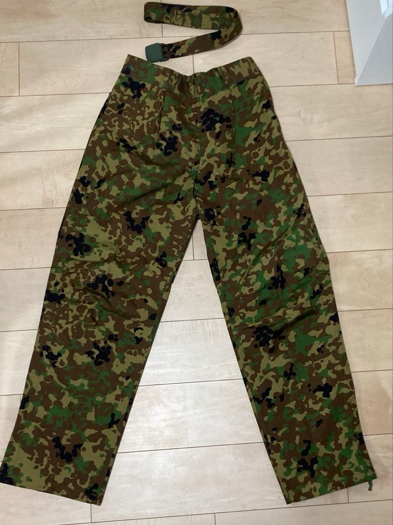 防寒戦闘服外衣　ライナー付き　上下セット